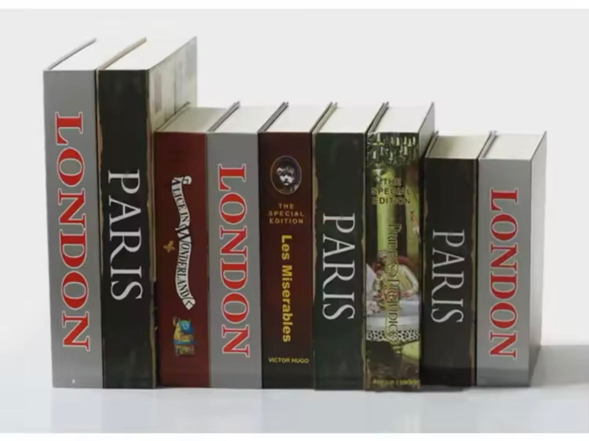 Locking Book Safe – Hidden Storage Box